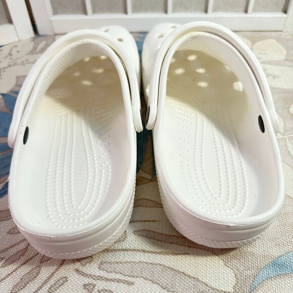 Crocs women’s Size 11 Men’s Size 9 - Picture 2 of 12